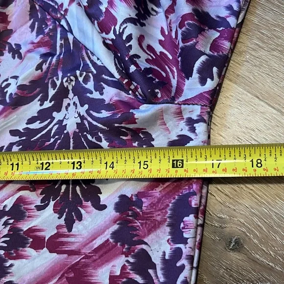 Athleta Quarter Zip Floral Pullover Size Medium - Picture 7 of 8